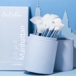 Let's Go To Manhattan - 24 PC Brush Set